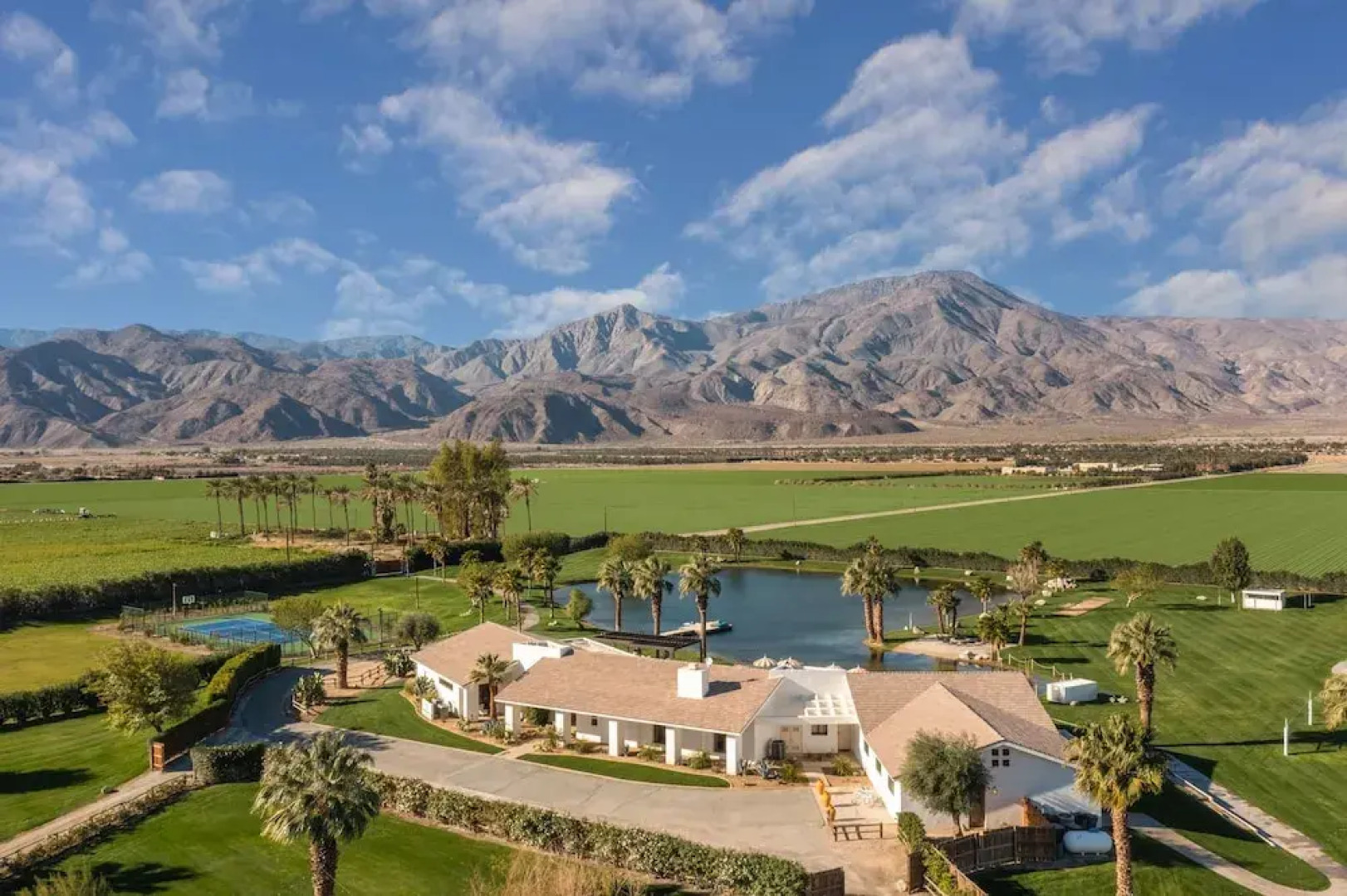 40-acre Estate, Priv Lake, Tennis, Golf Green, Soccer Buena Vista by Avantstay