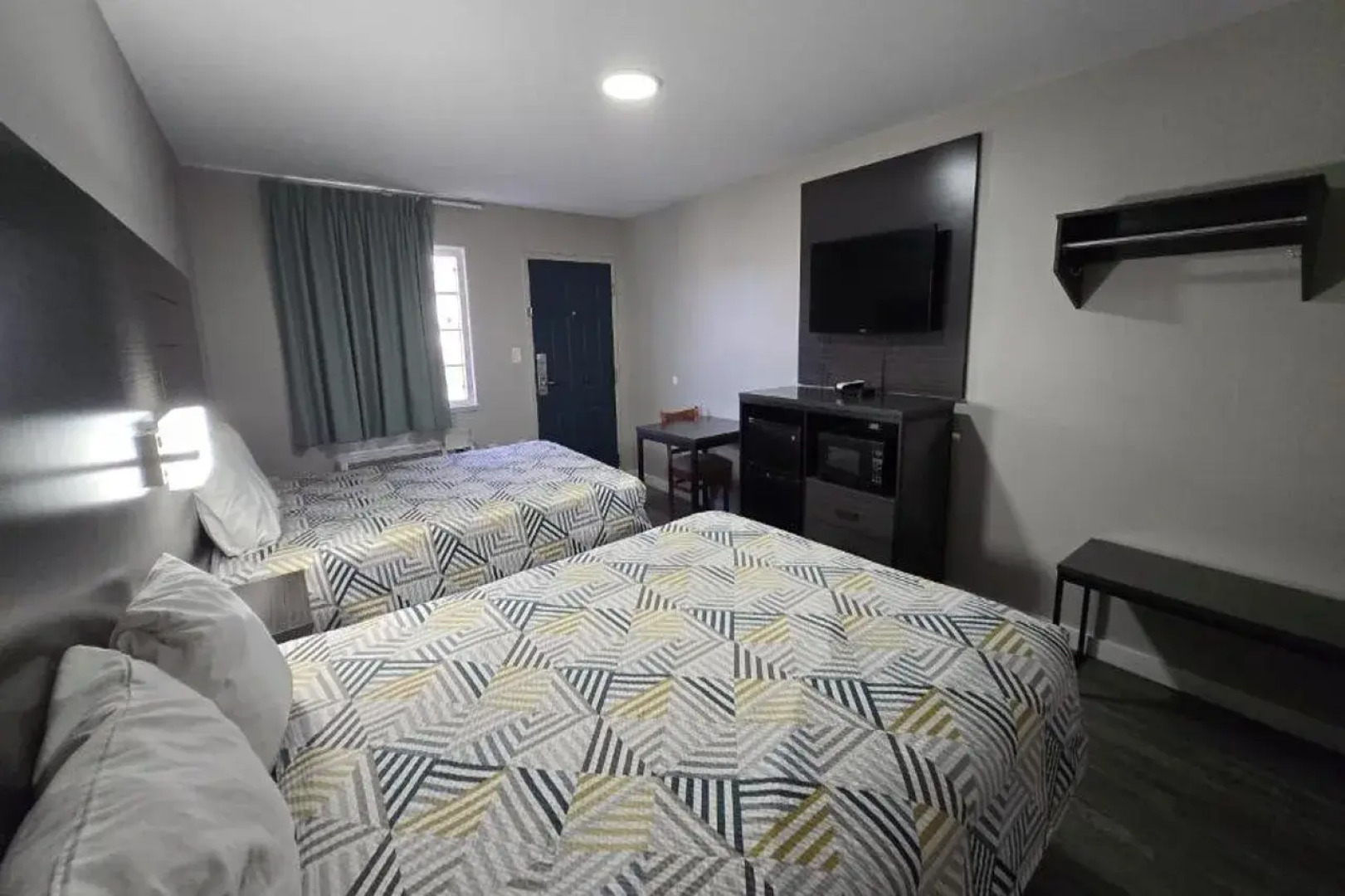 Deerfield Inn McComb I-55