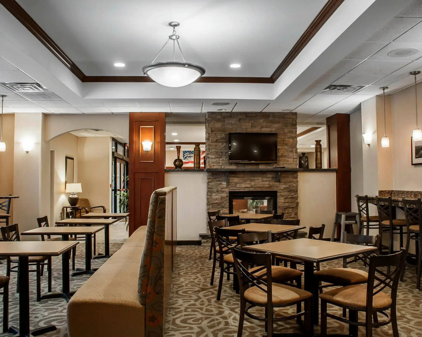 Comfort Inn & Suites Watertown - 1000 Islands