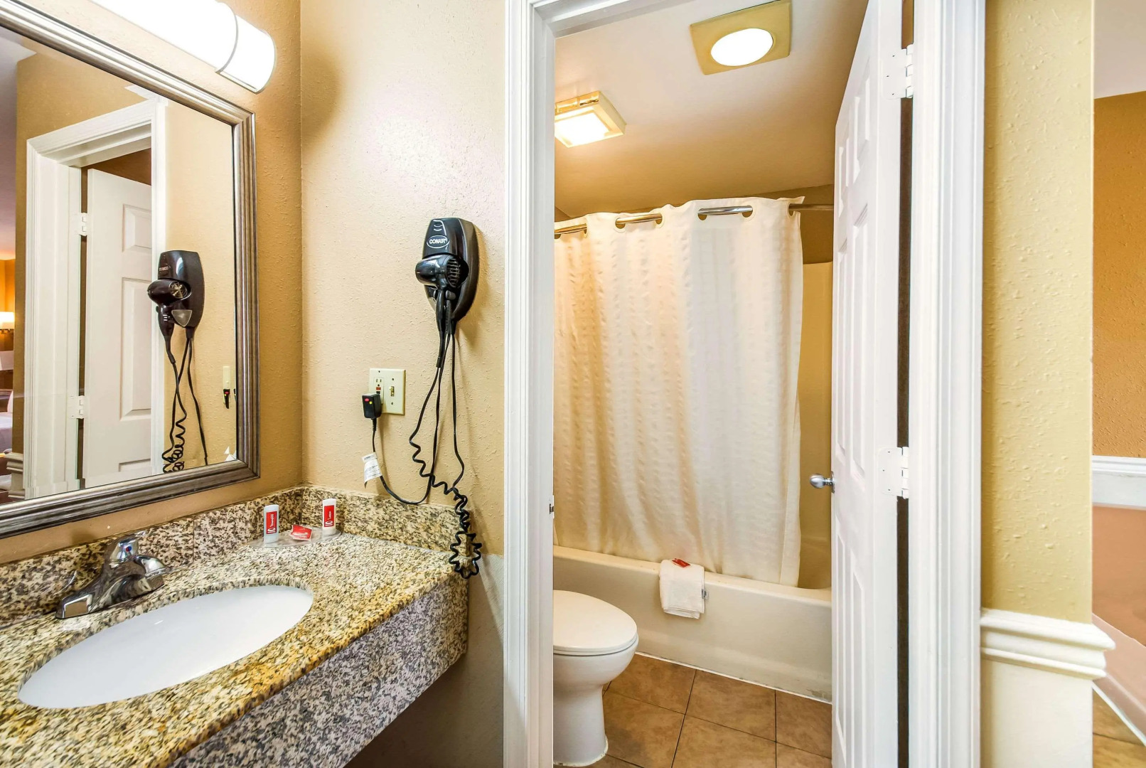 Econo Lodge Princess Anne