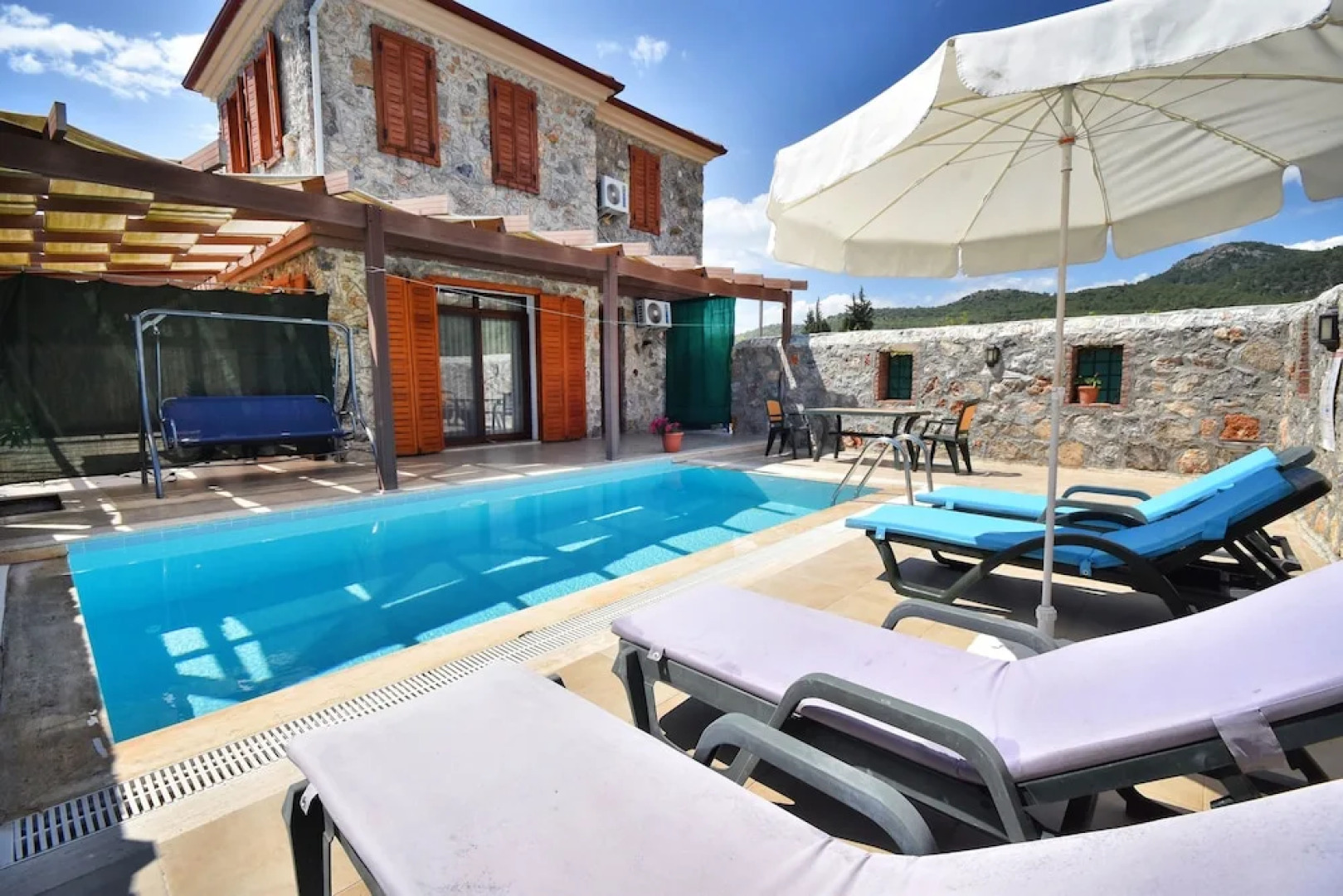 KAY1100 Villa Sal 2 Bedrooms