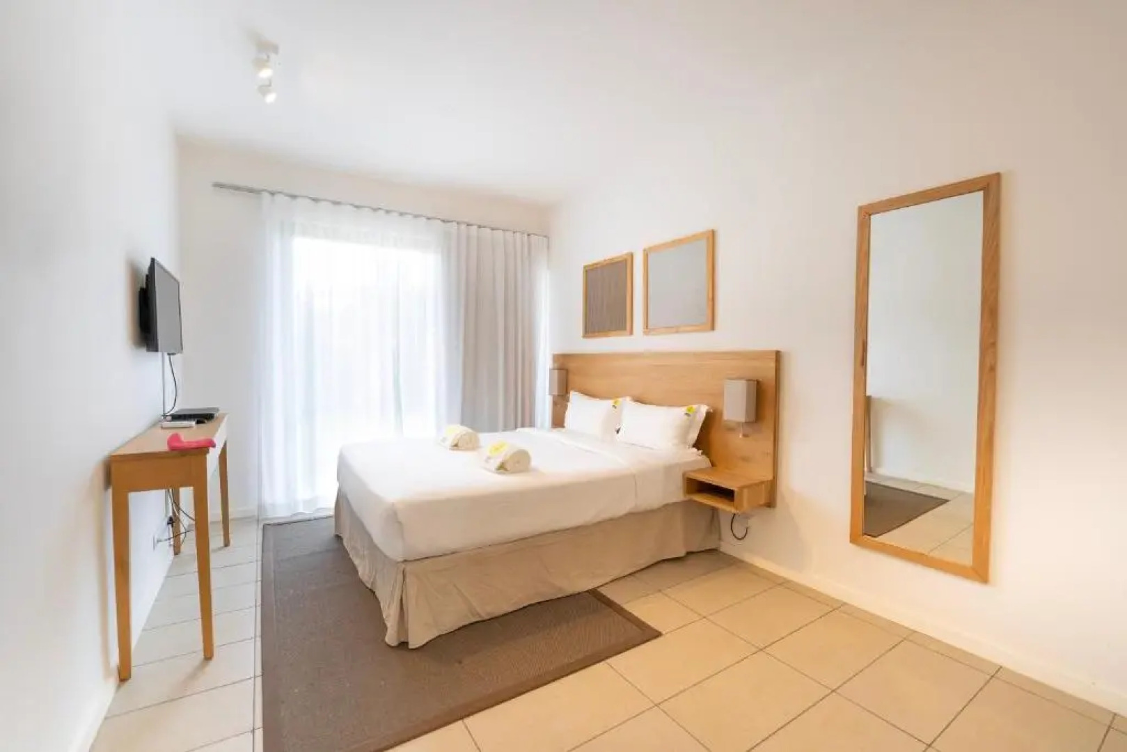 Azuri Beach suites by Fabular villas & Hotels