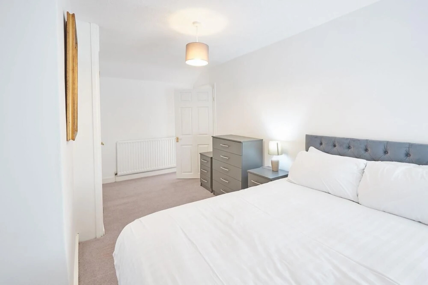 Host Stay The Library