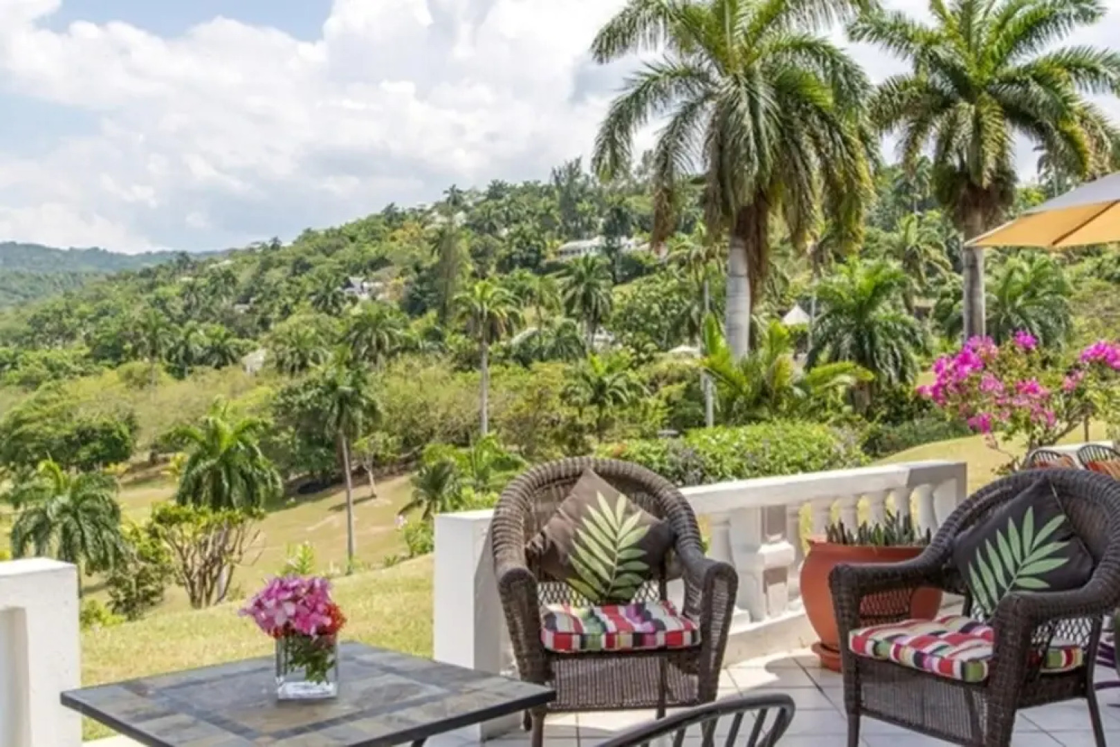 The Charles and The Earl