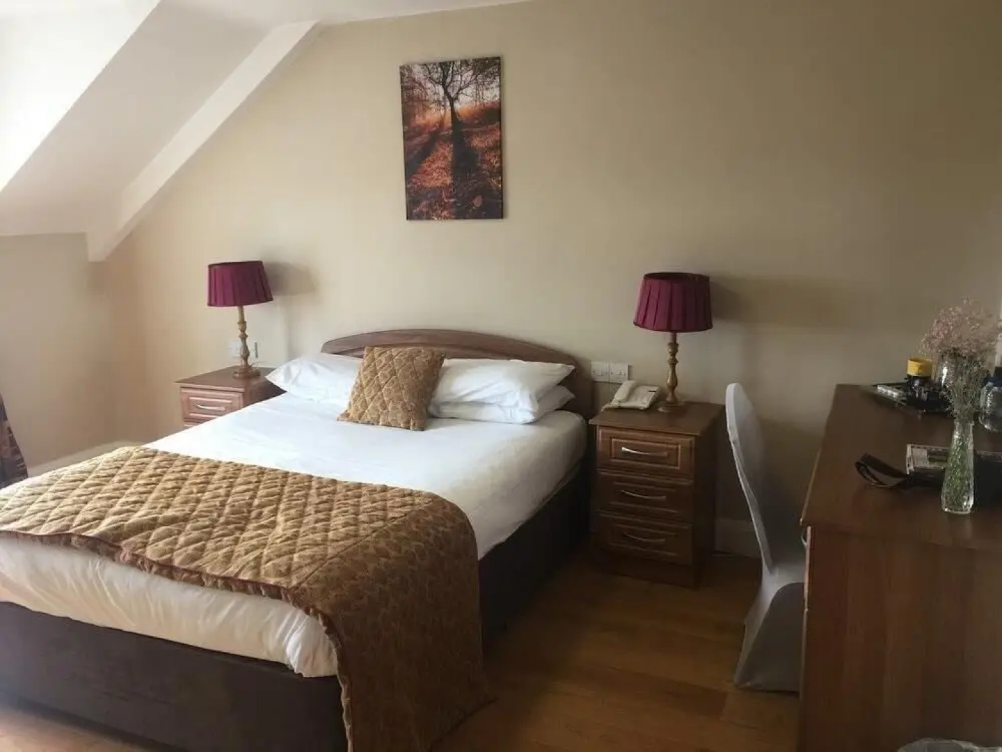 The Cross Square Hotel