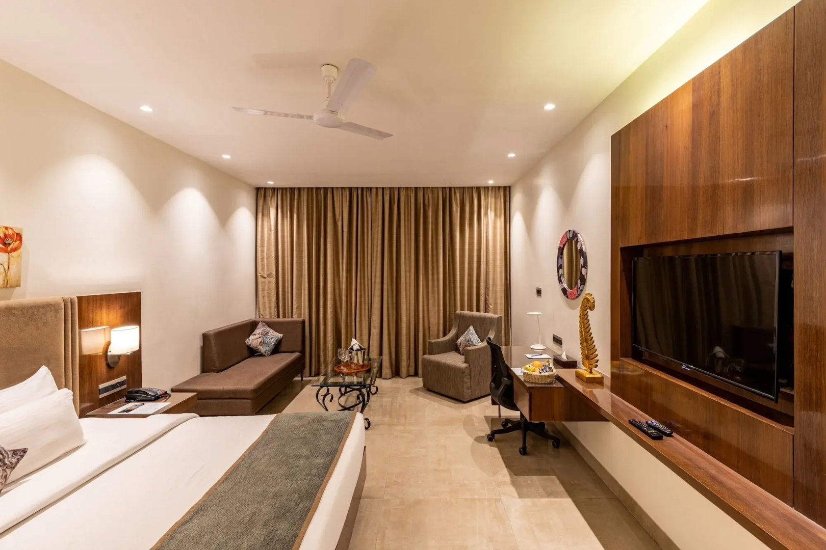 Kwality's Motel Shiraz