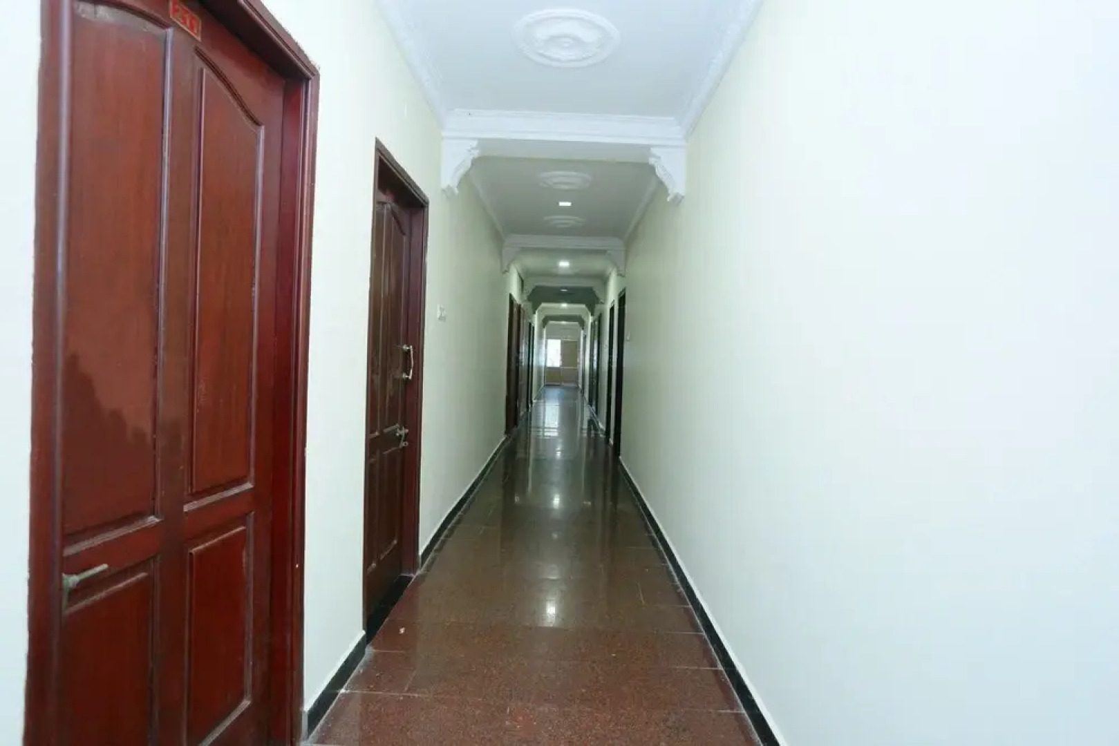 OYO 24347 Hotel Sunrise View