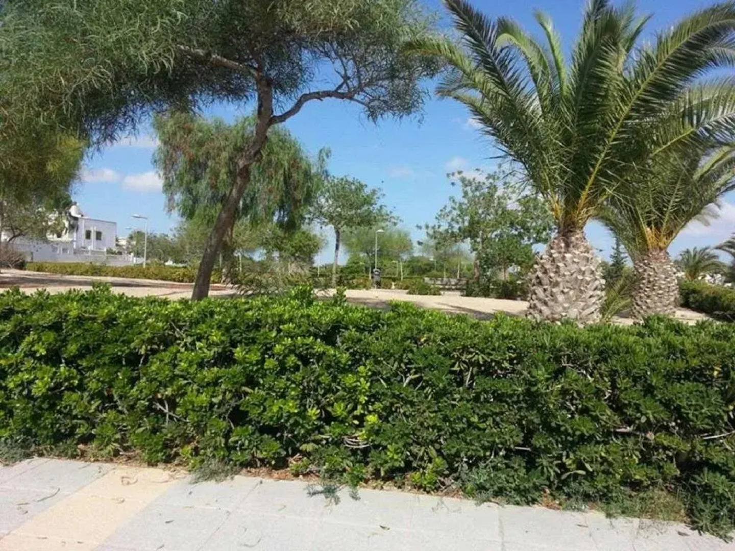 Away Chiang Kham Villa