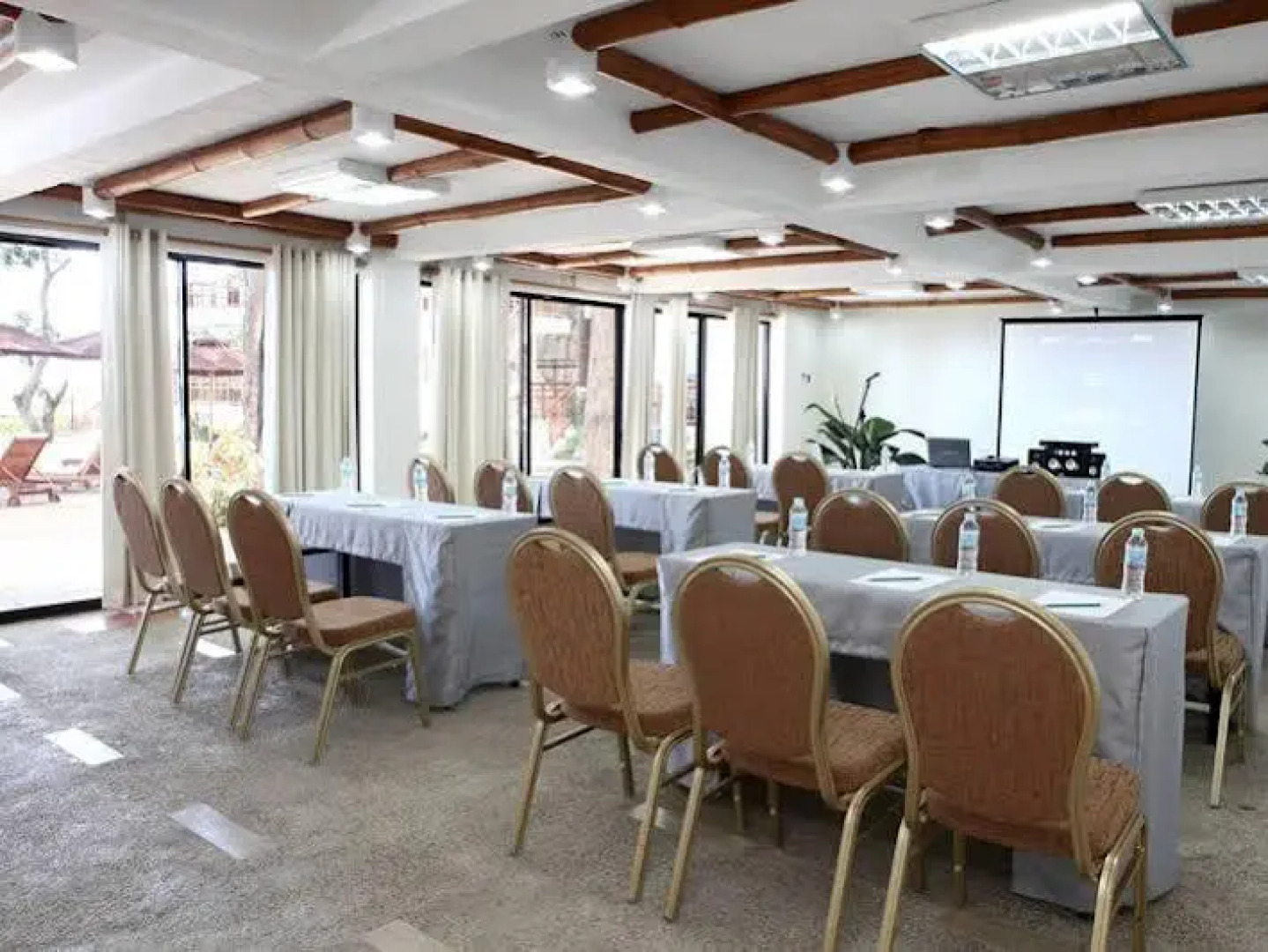 Acuaverde Beach Resort