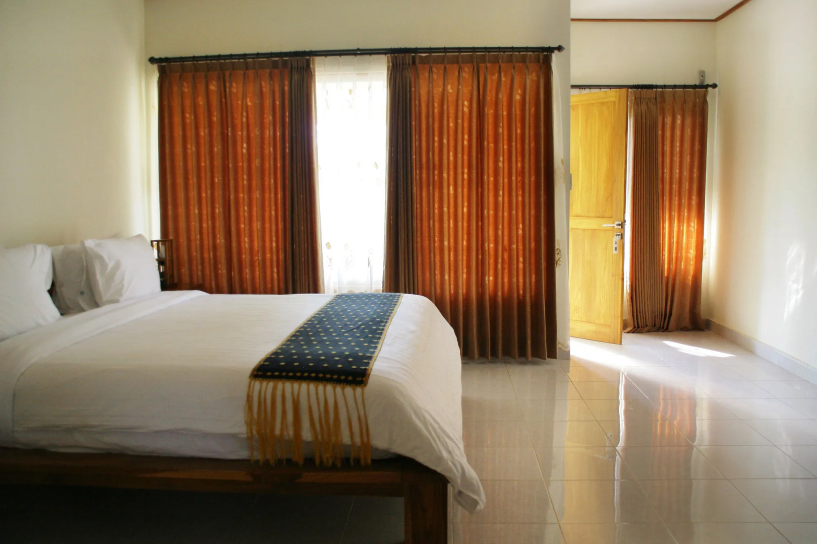 Puri Sari Beach Hotel