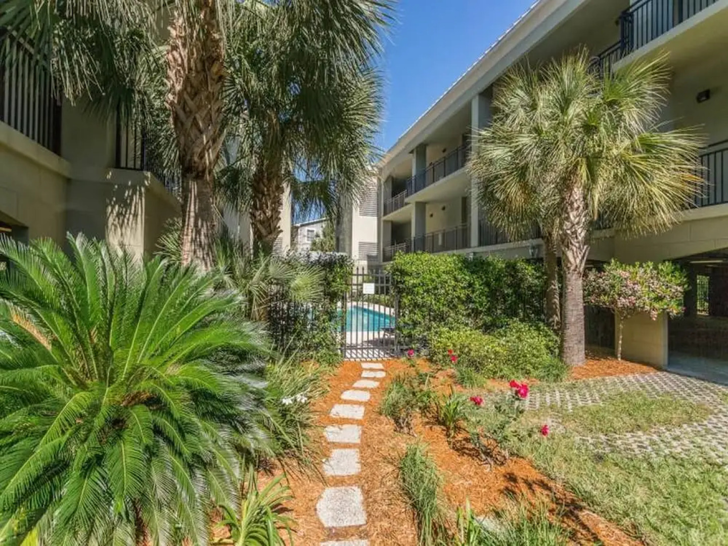 Salt Air Villas by Hodnett Cooper