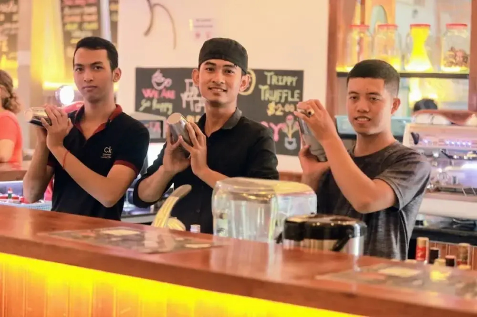 Poolside Villa - Hostel