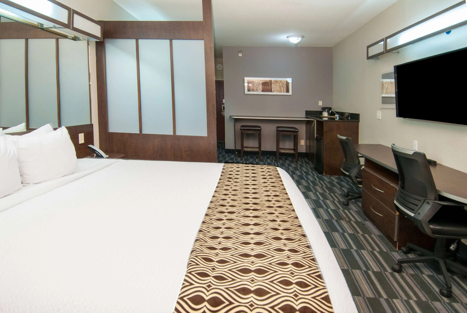 Microtel Inn & Suites by Wyndham Scott/Lafayette