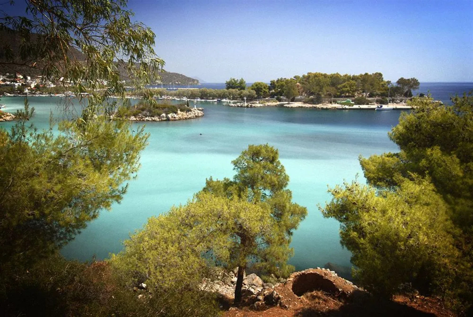 Отель Cavo Petra