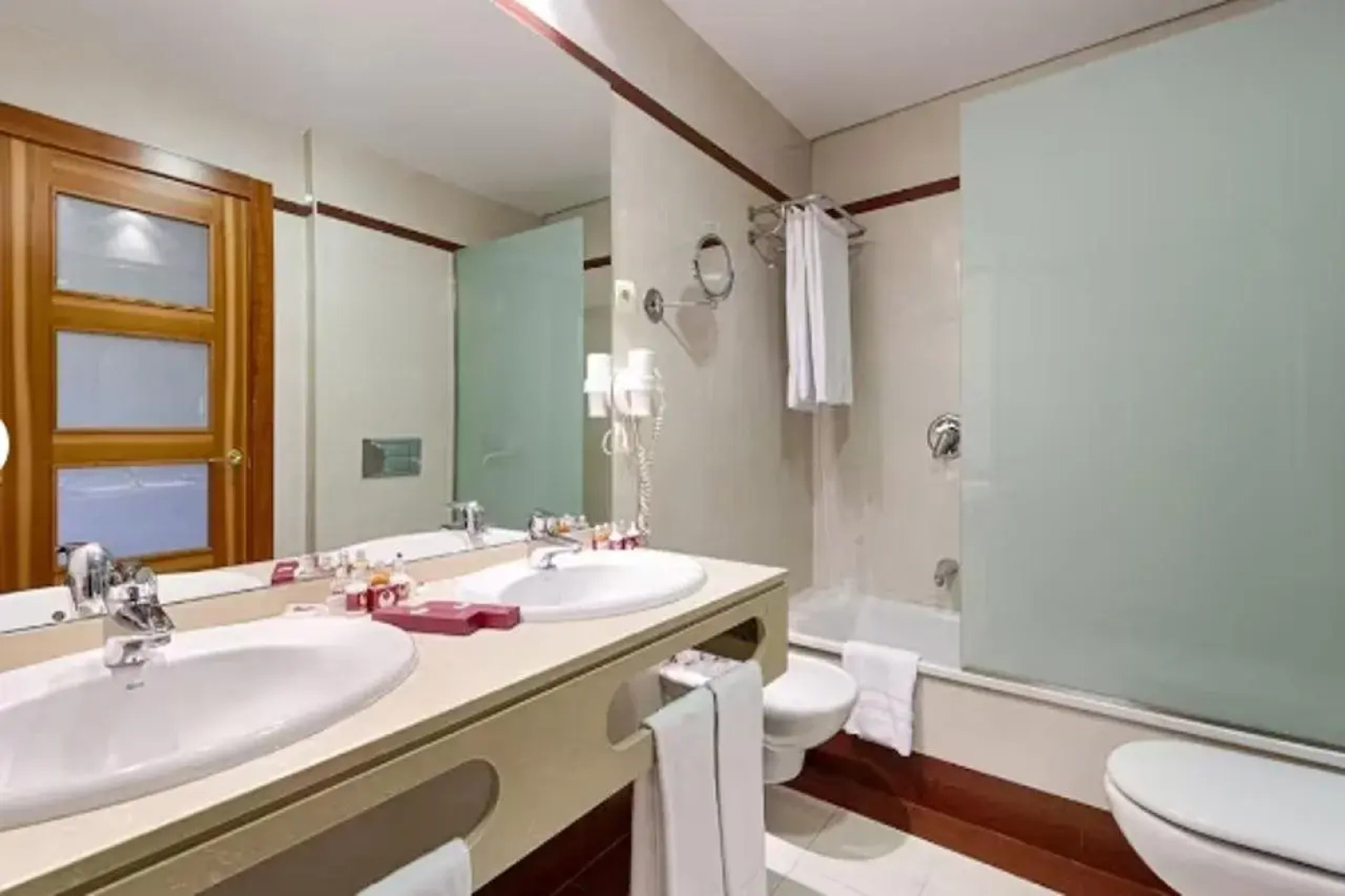 AZZ Peñafiel Las Claras Hotel & Spa