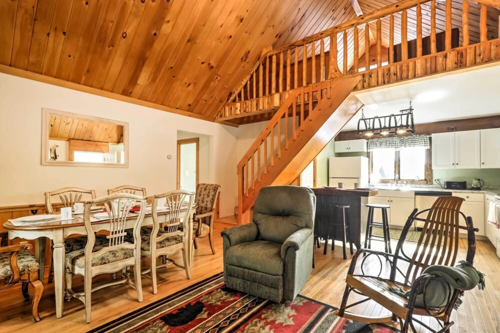 North Creek Cottage in the Adirondacks w/ Fire Pit