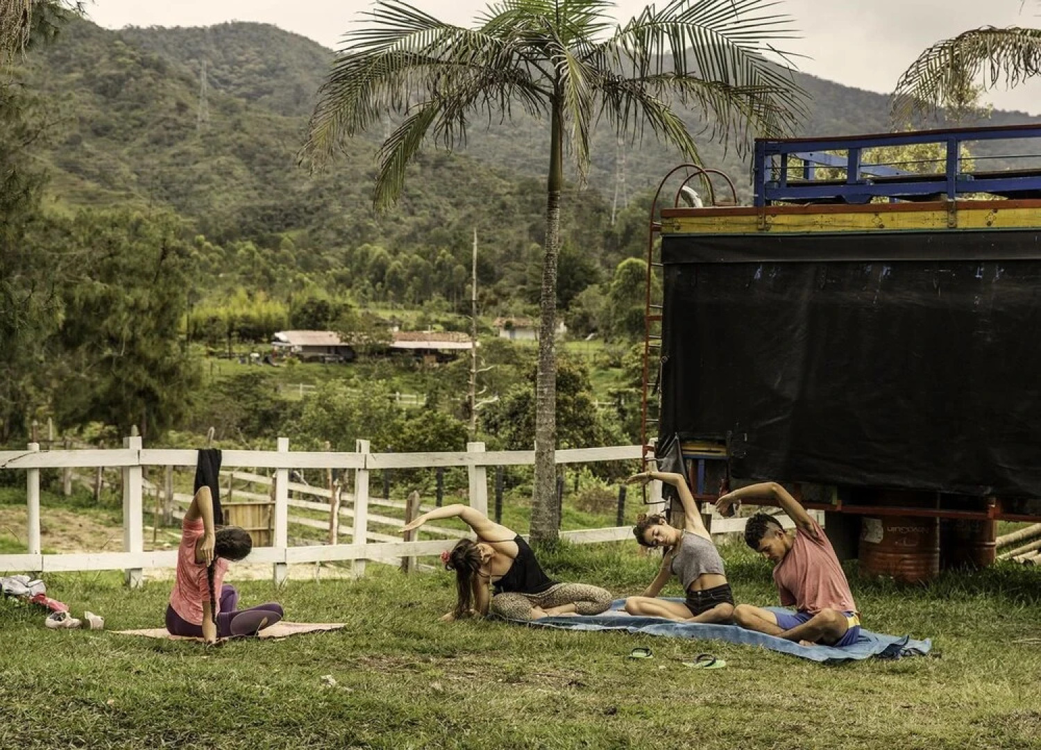 Casa Kayam Hostal y Residencia Artistica