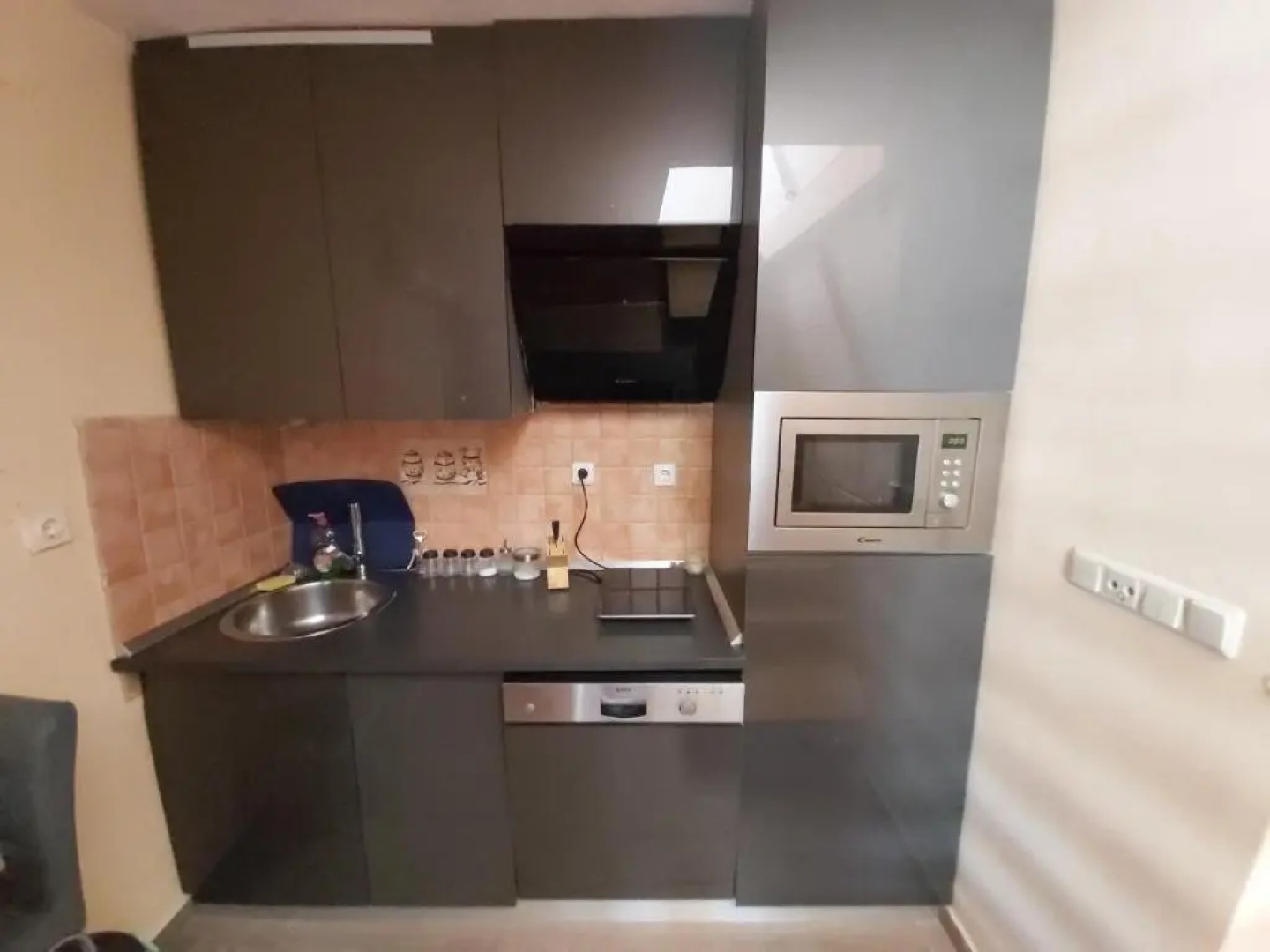 Luxury apartment by the sea with private whirlpool and terrace 50m2