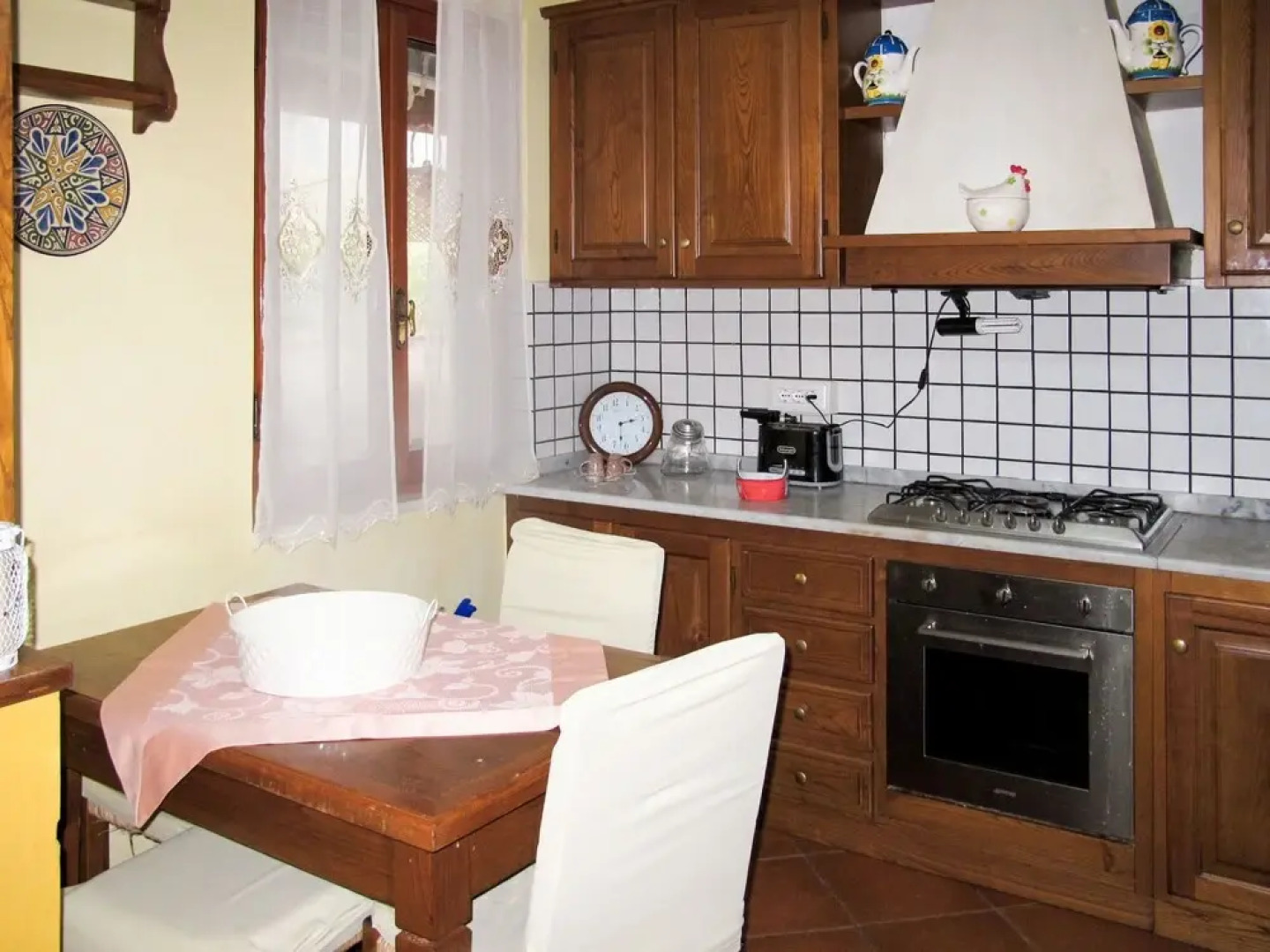 Bataba Villa A Roggio