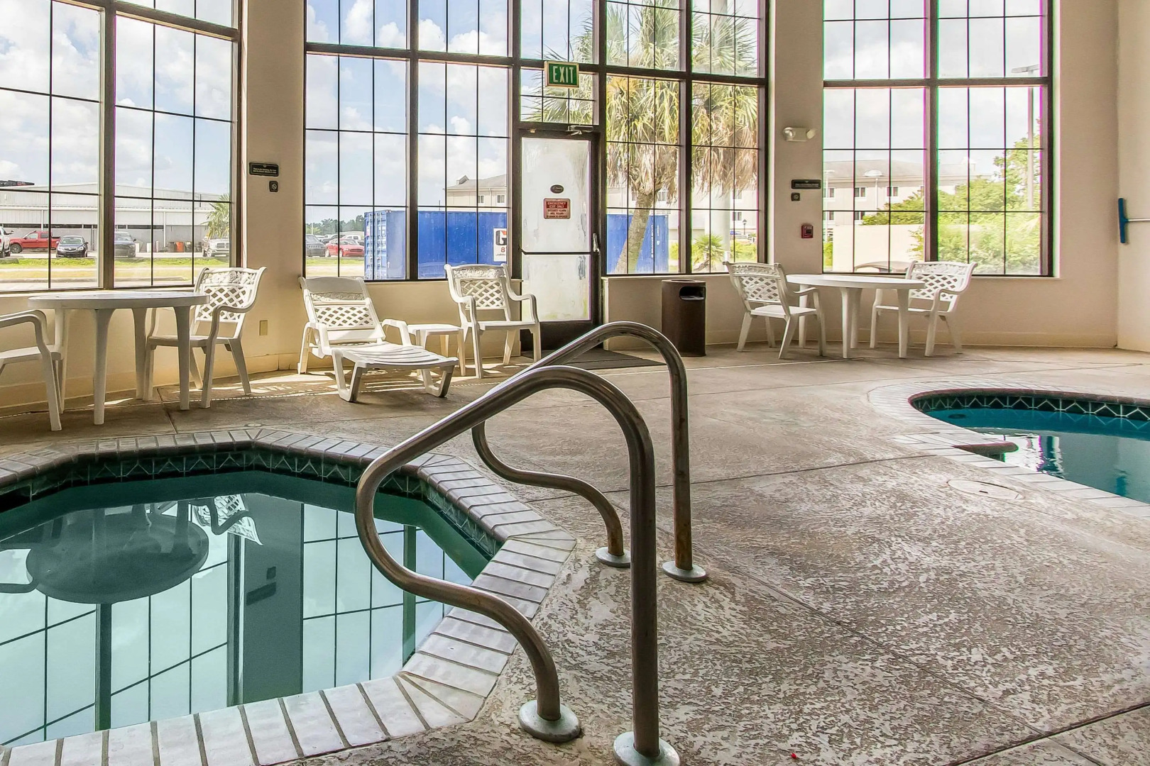 Quality Suites New Iberia