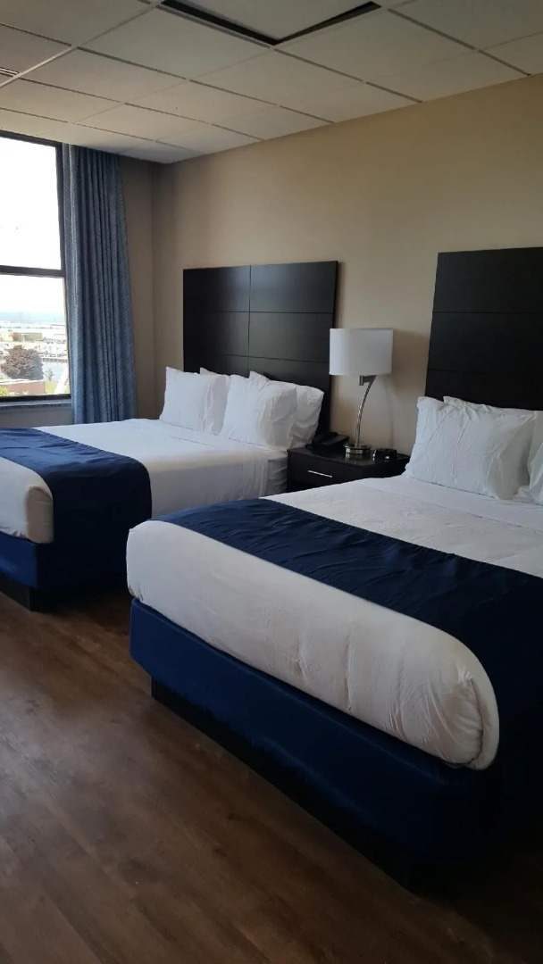 Ariel Broadway Hotel