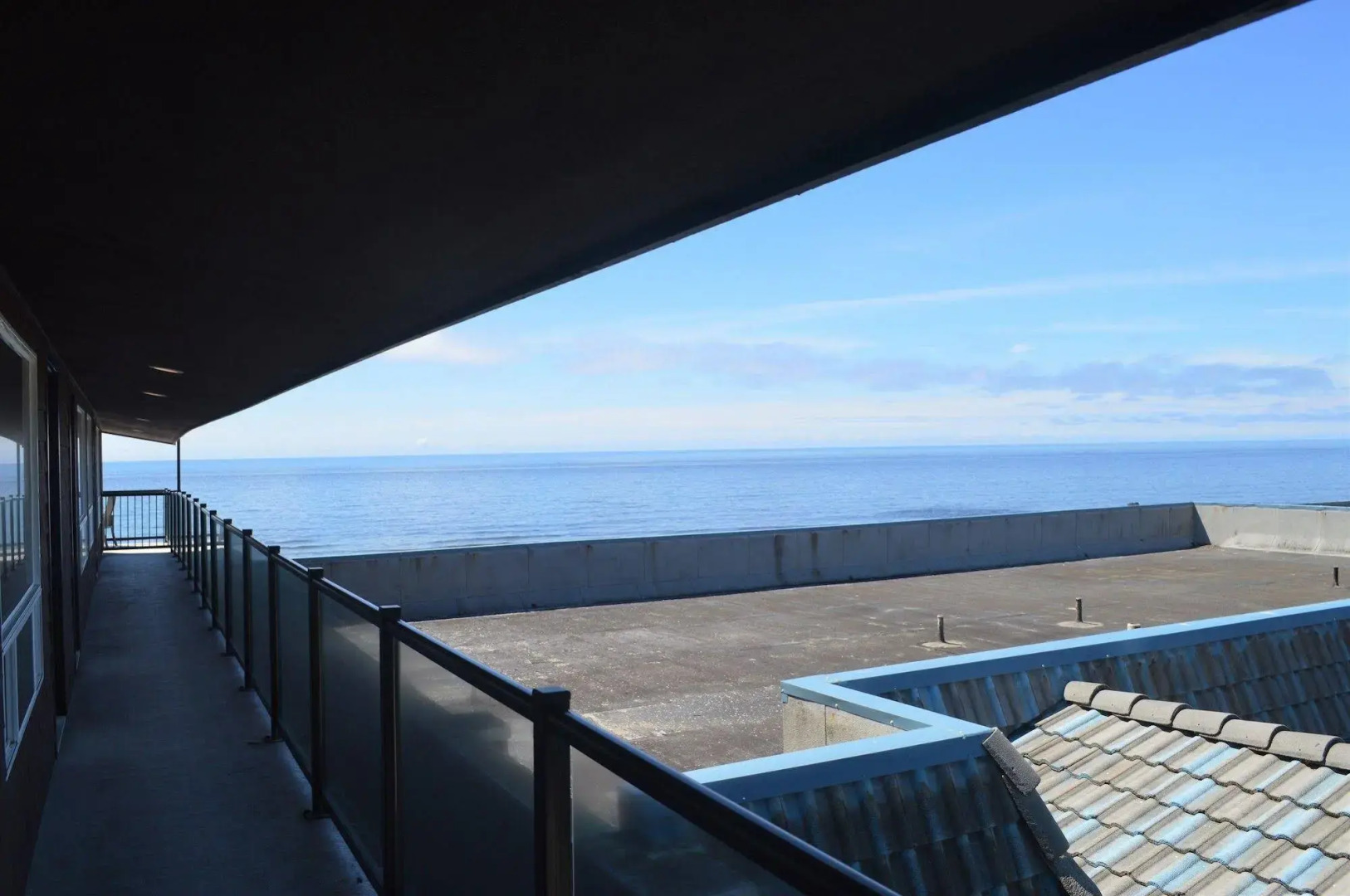 Beachfront Manor Hotel