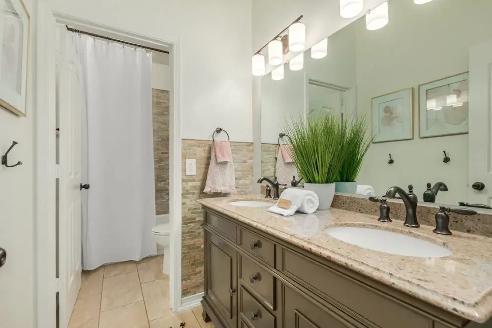 Three Palms Citrus Cove Mesa