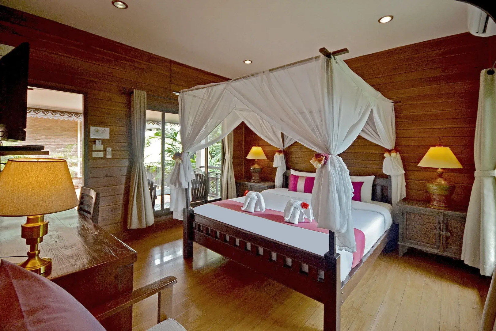 Thai Thai Sukhothai Resort