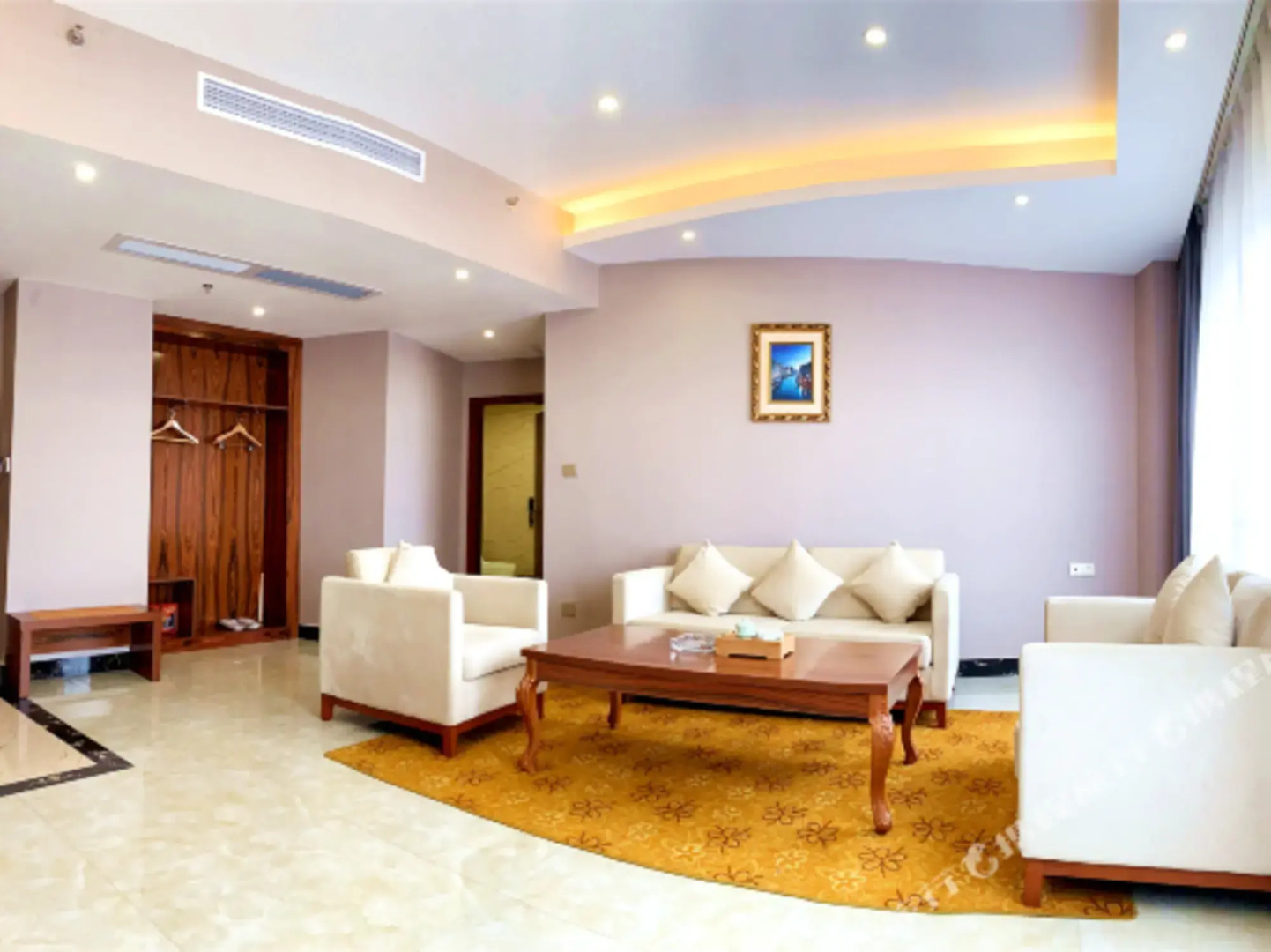 Zijing Laixin Hotel (Zhaoqing Sihui Dawang Station)