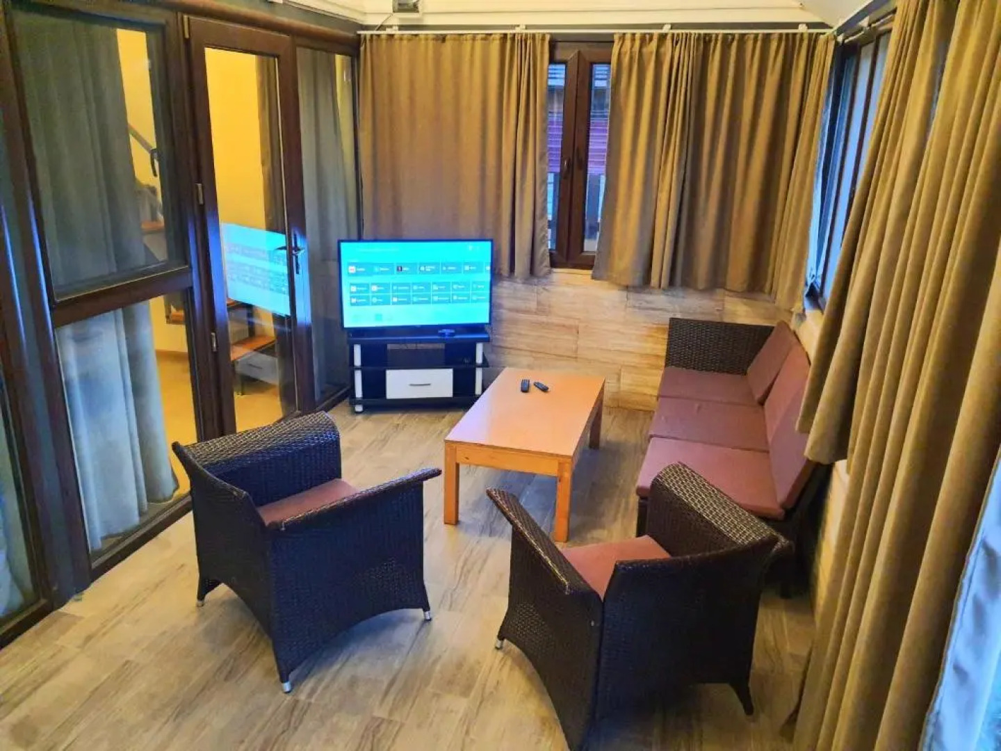 House & Yard Sesil XL