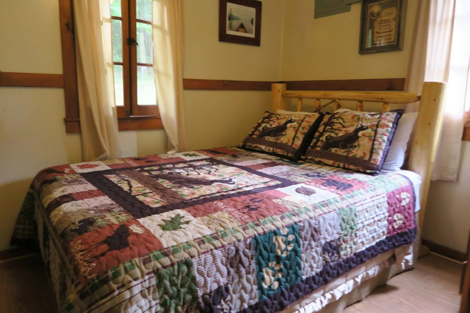 Forest Hill Lodge & Cabins