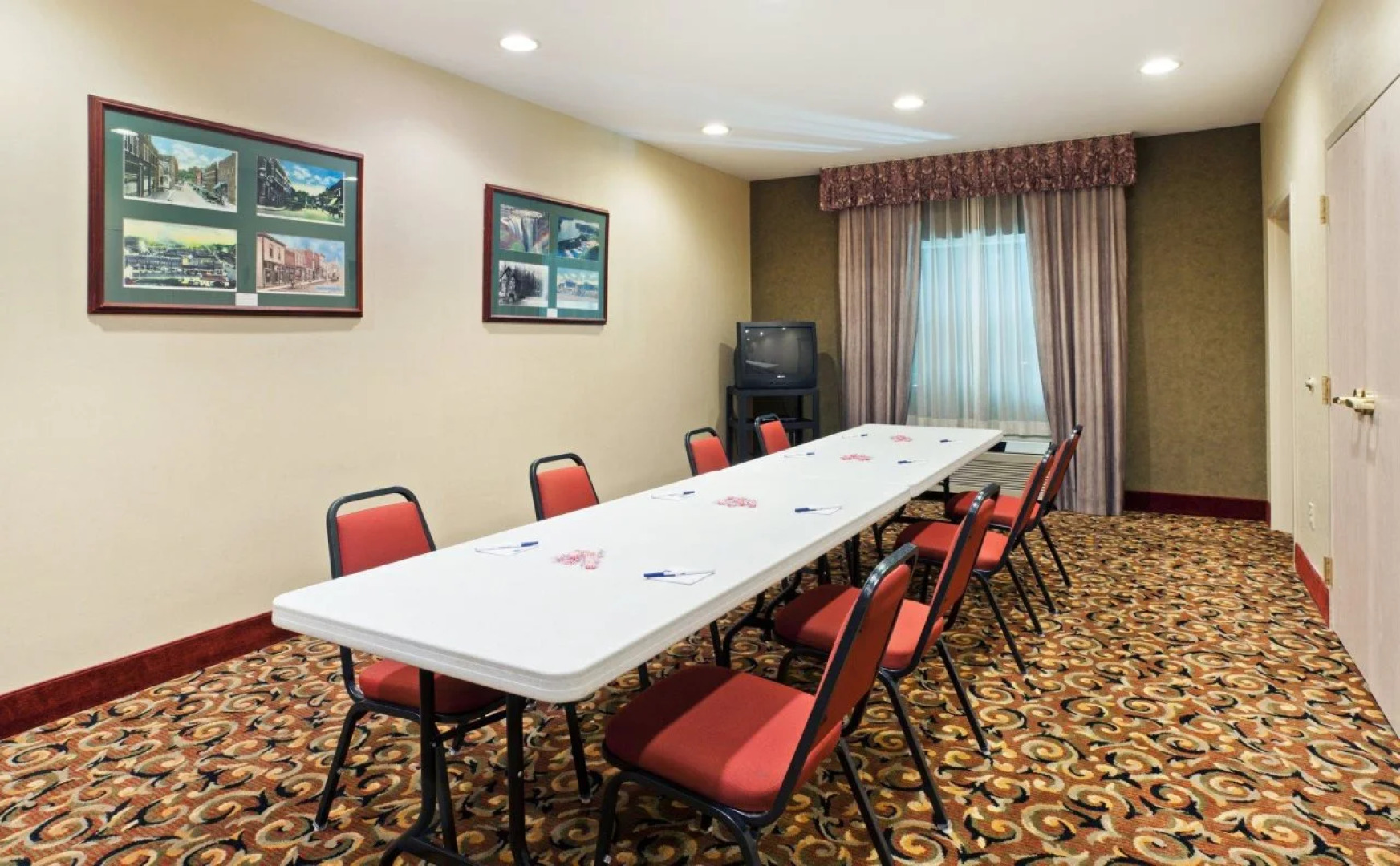 Holiday Inn Express & Suites Corbin by IHG