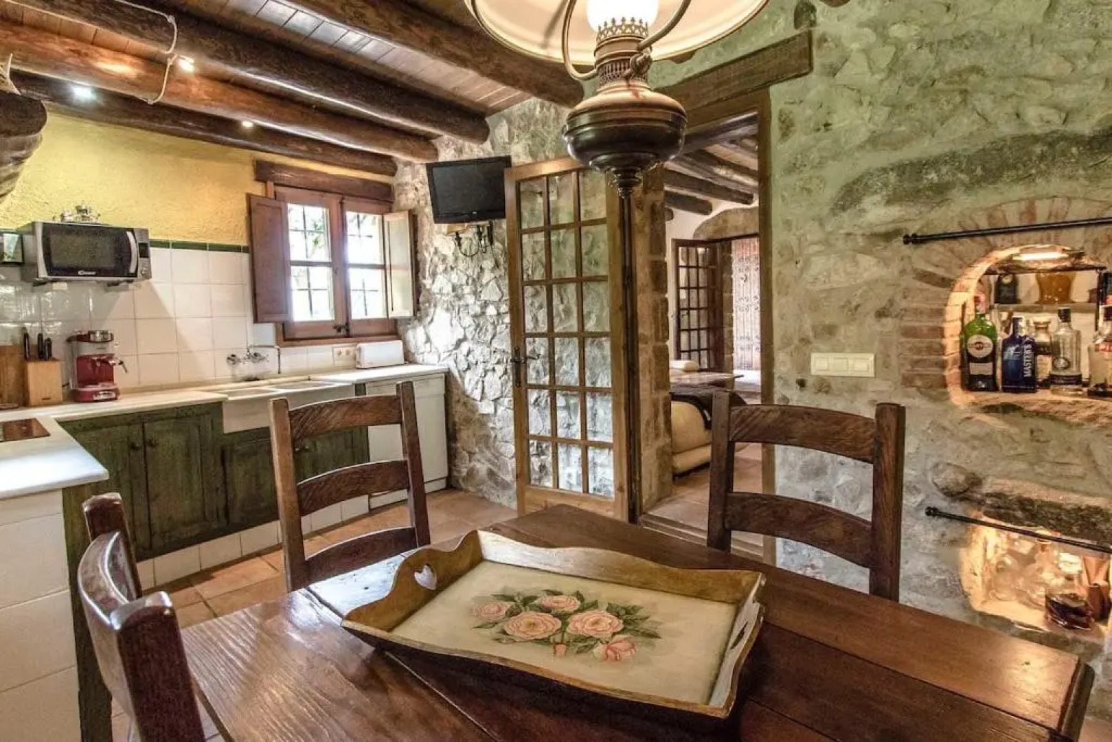 Catalunya Casas: Rustic Villa Buixa with mountain views, 30 km to the beach!