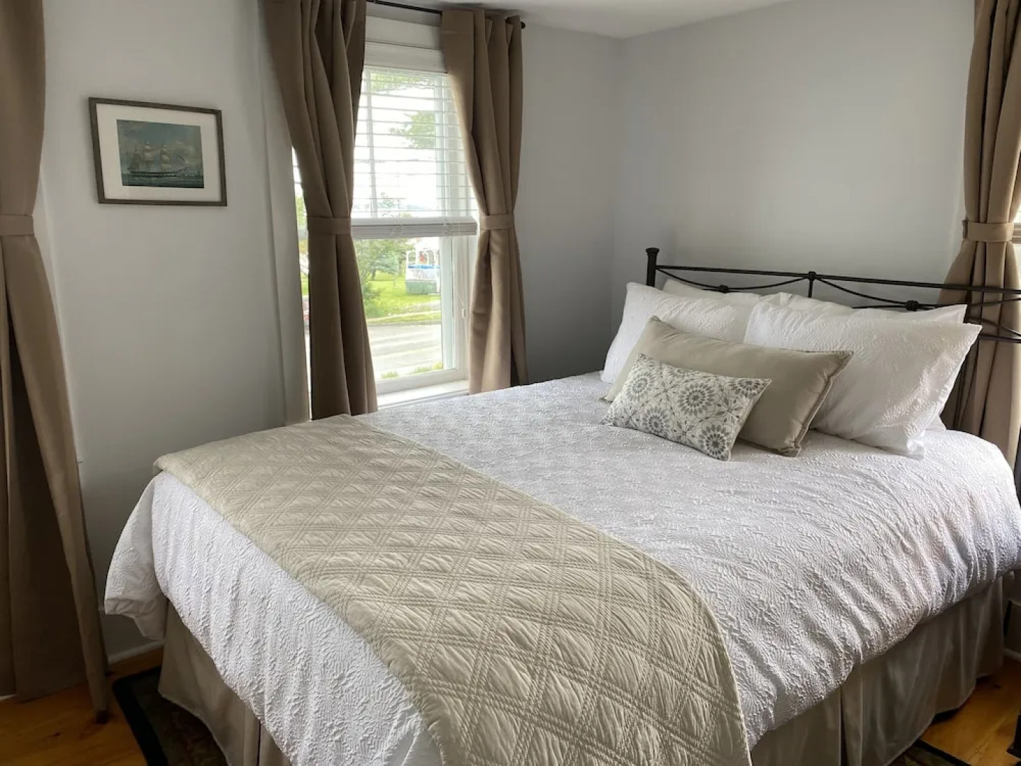 Spouter Inn Bed & Breakfast