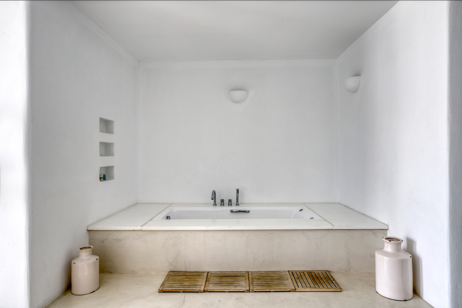 Minois Village Boutique Suites & Spa