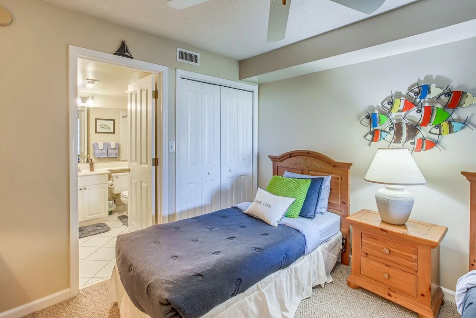 Pawleys Island Condo - Balcony, Pool And Ocean Views