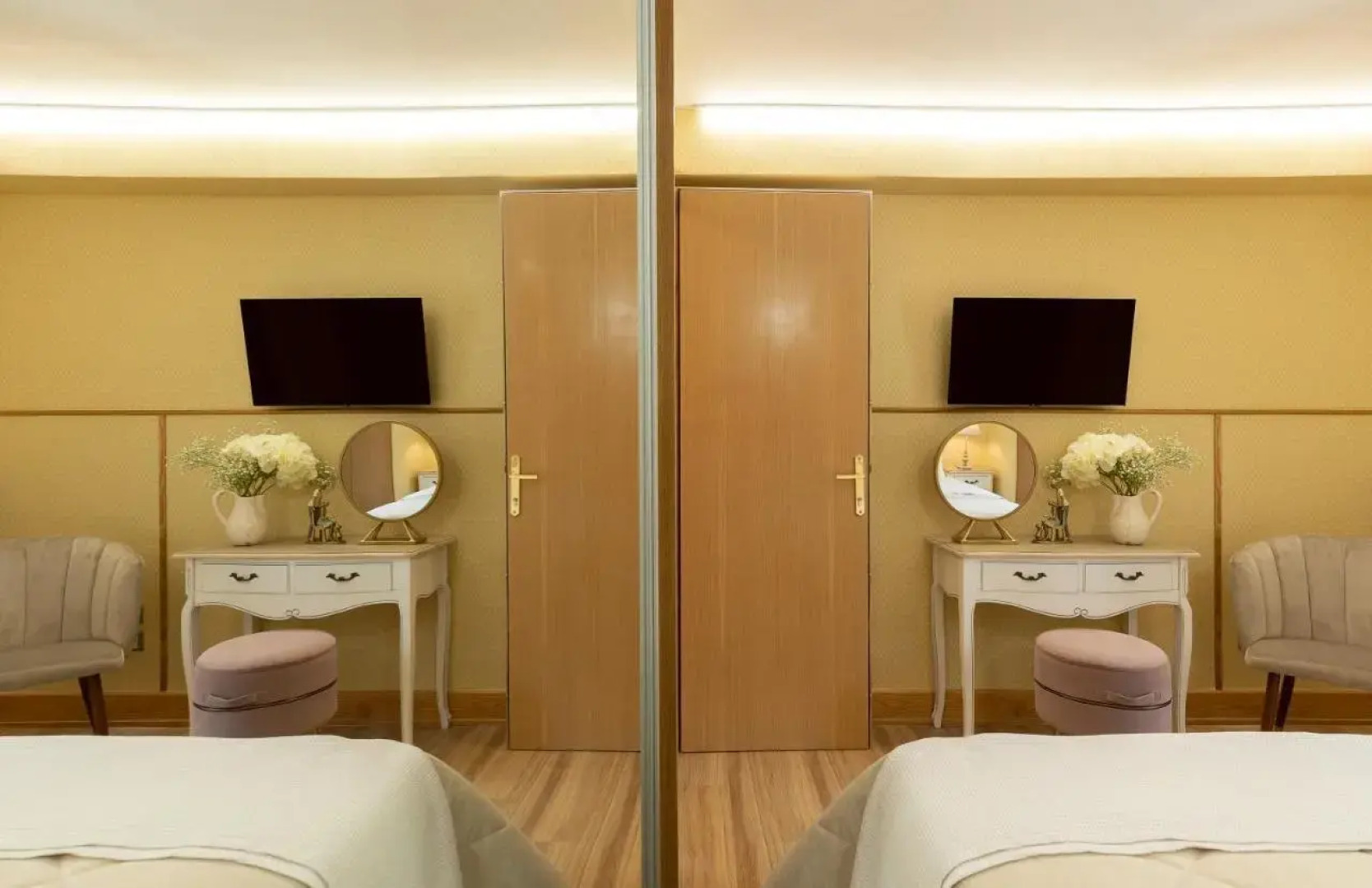 Vouliagmeni's Elegance by Acropolis Suites