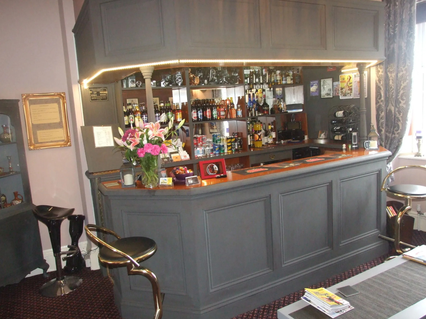 The Hillcroft - Boutique, Unique