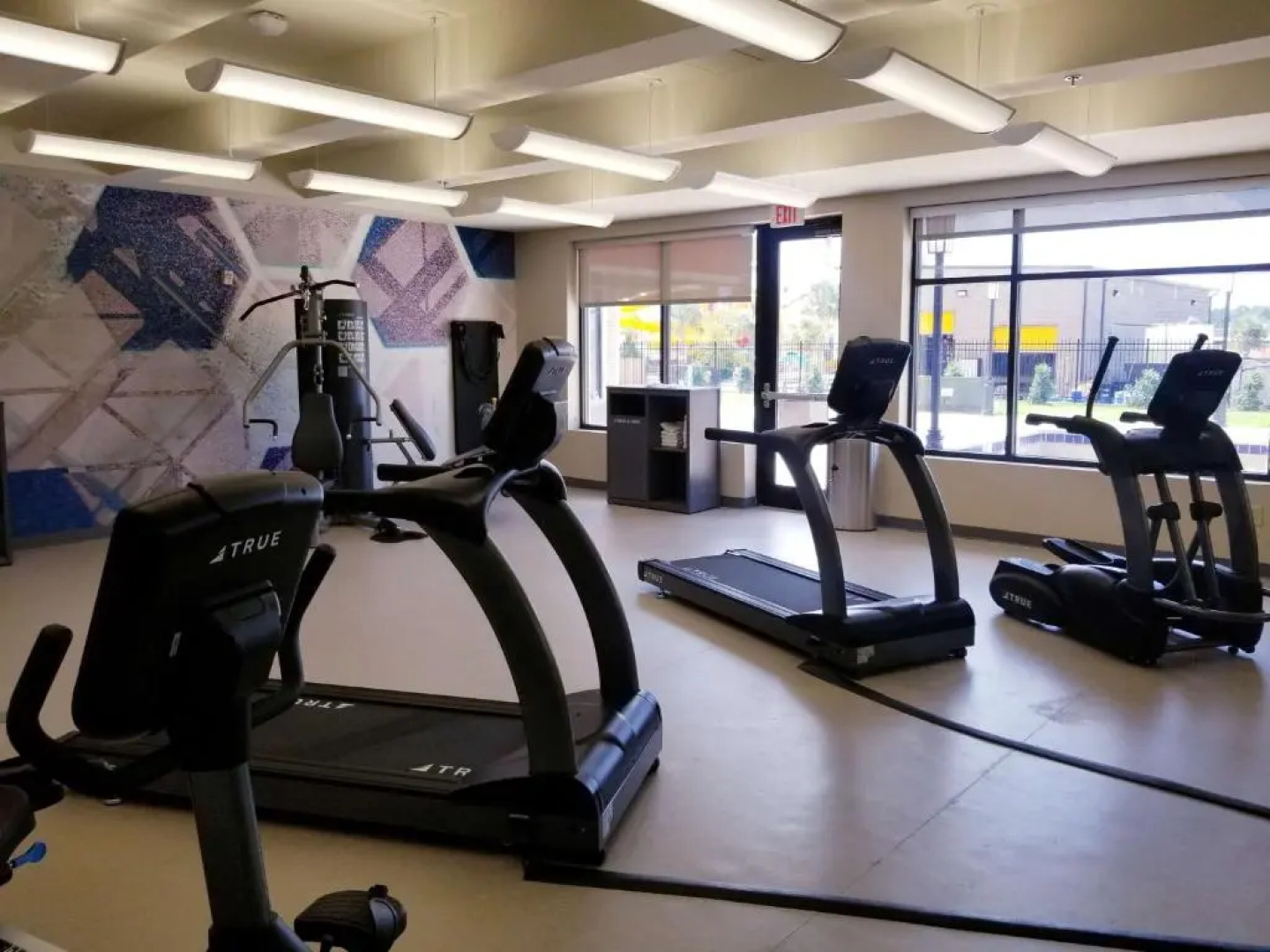 Best Western Plus Executive Residency Rigby's Water World Hotel