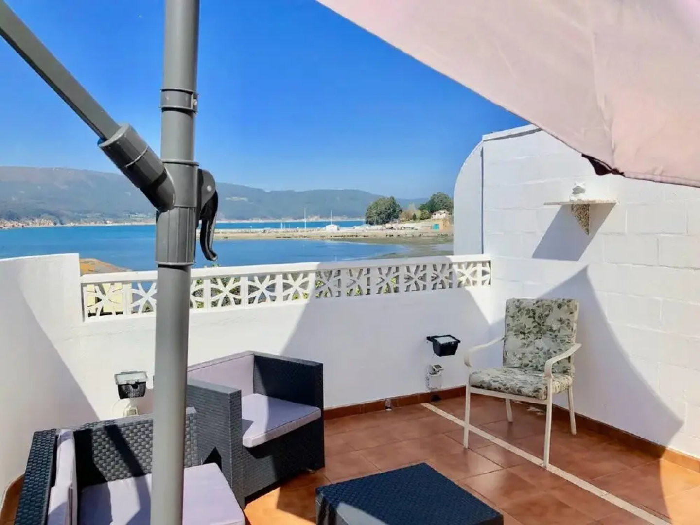 Lovely 3 Bedroom Villa With Private Pool and Lovely Views