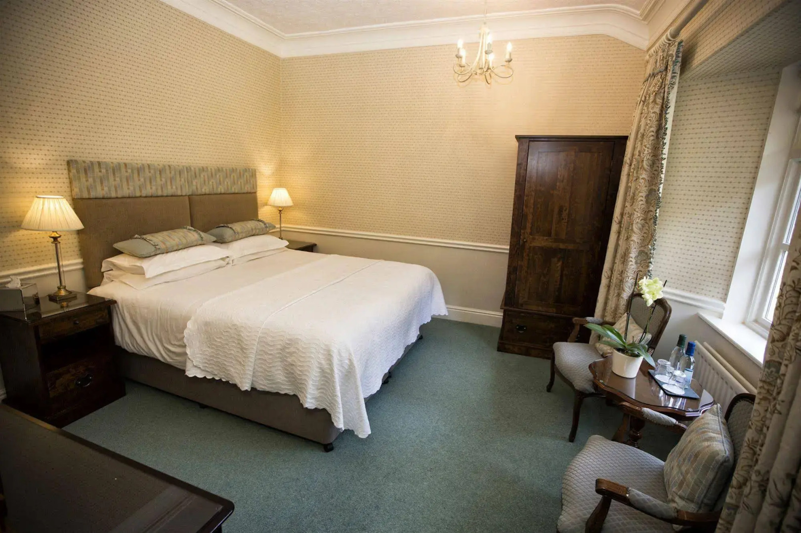 Hazel Bank Country House