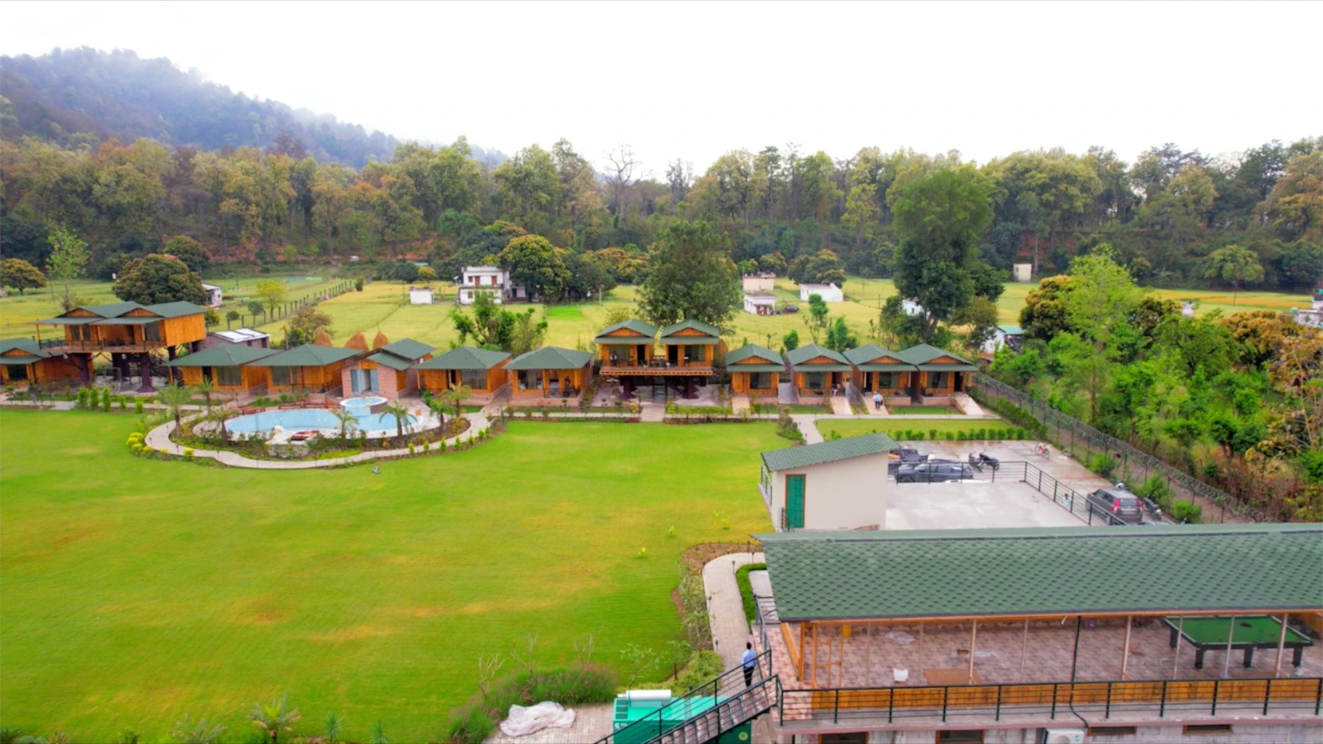 Pumpkin Hotel's Tusk N Woods