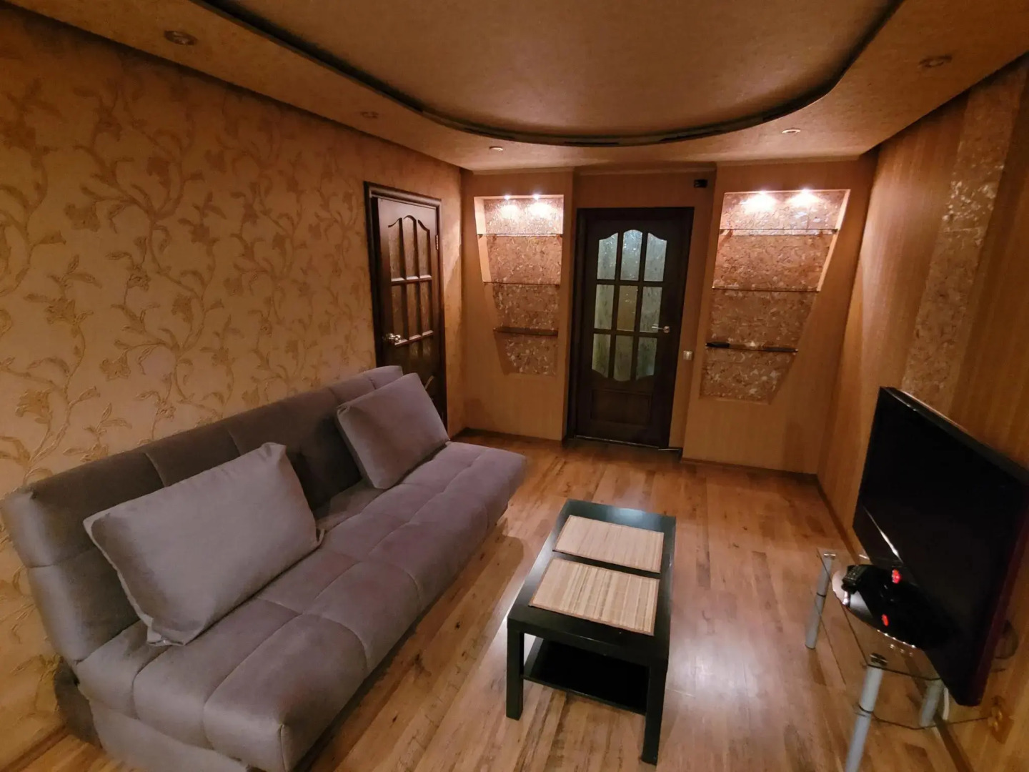 Апартаменты на улице Луначарского 122