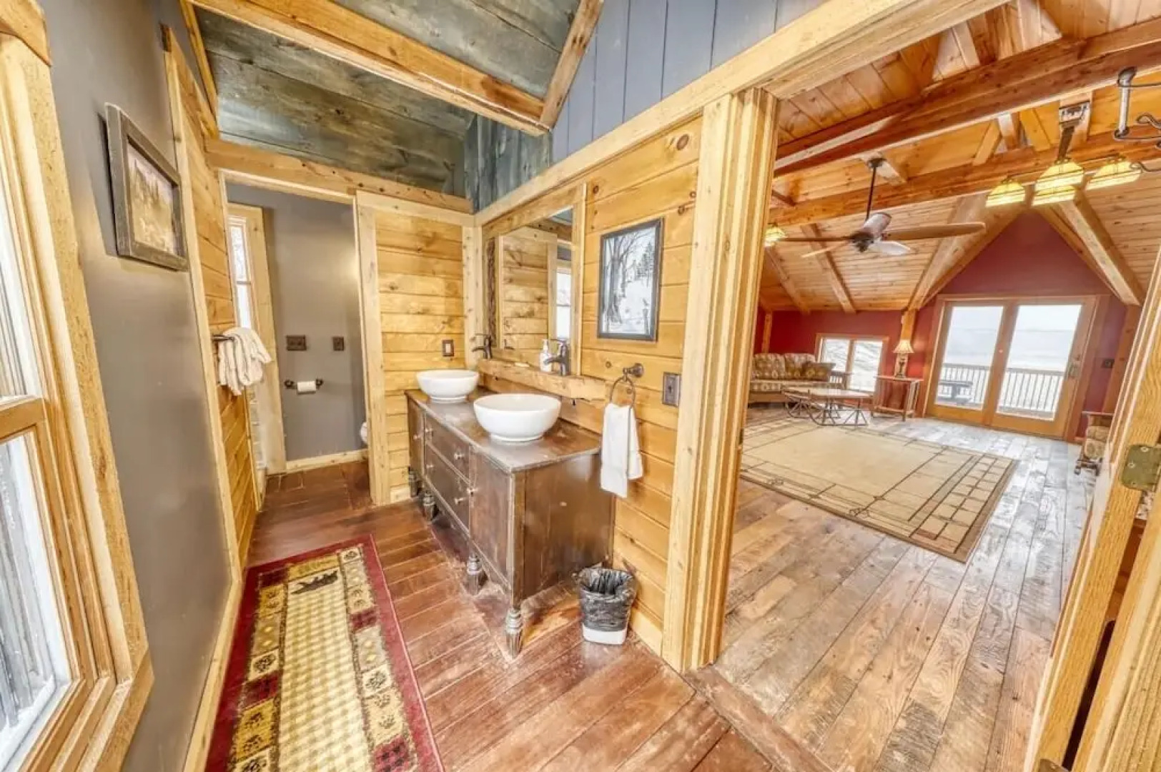 Smokey Valley Lodge 2 Bedroom Home by Redawning