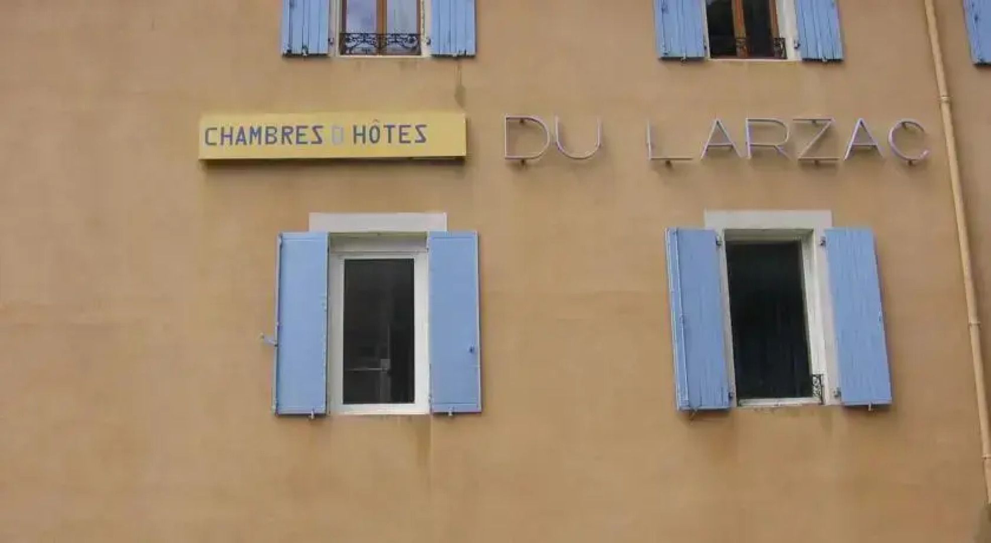 Chambres et table dhôtes Ancien hotel du Larzac