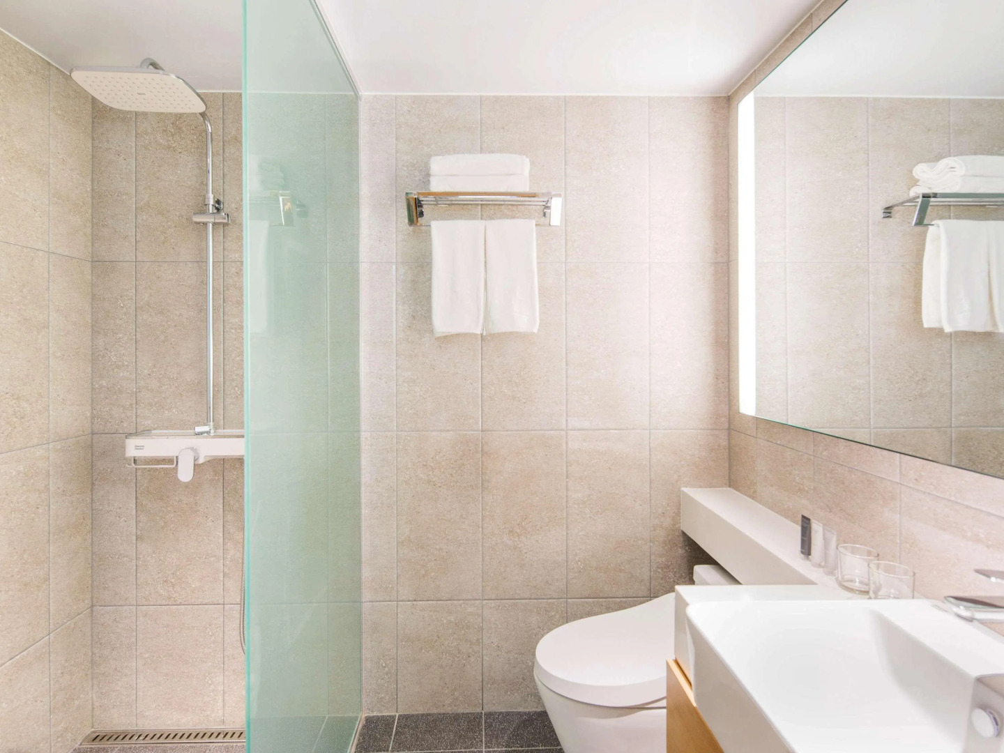 ibis Suwon Ambassador