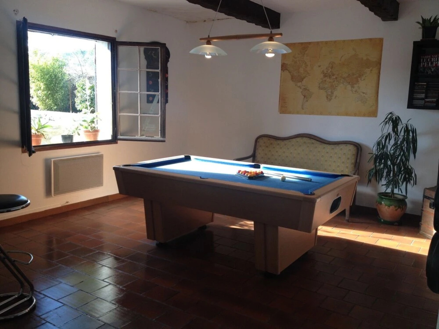 Villa With 6 Bedrooms in Cannes-et-clairan, With Wonderful Mountain Vi