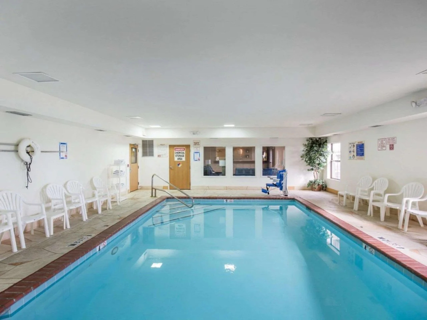 Comfort Inn Walcott near Davenport