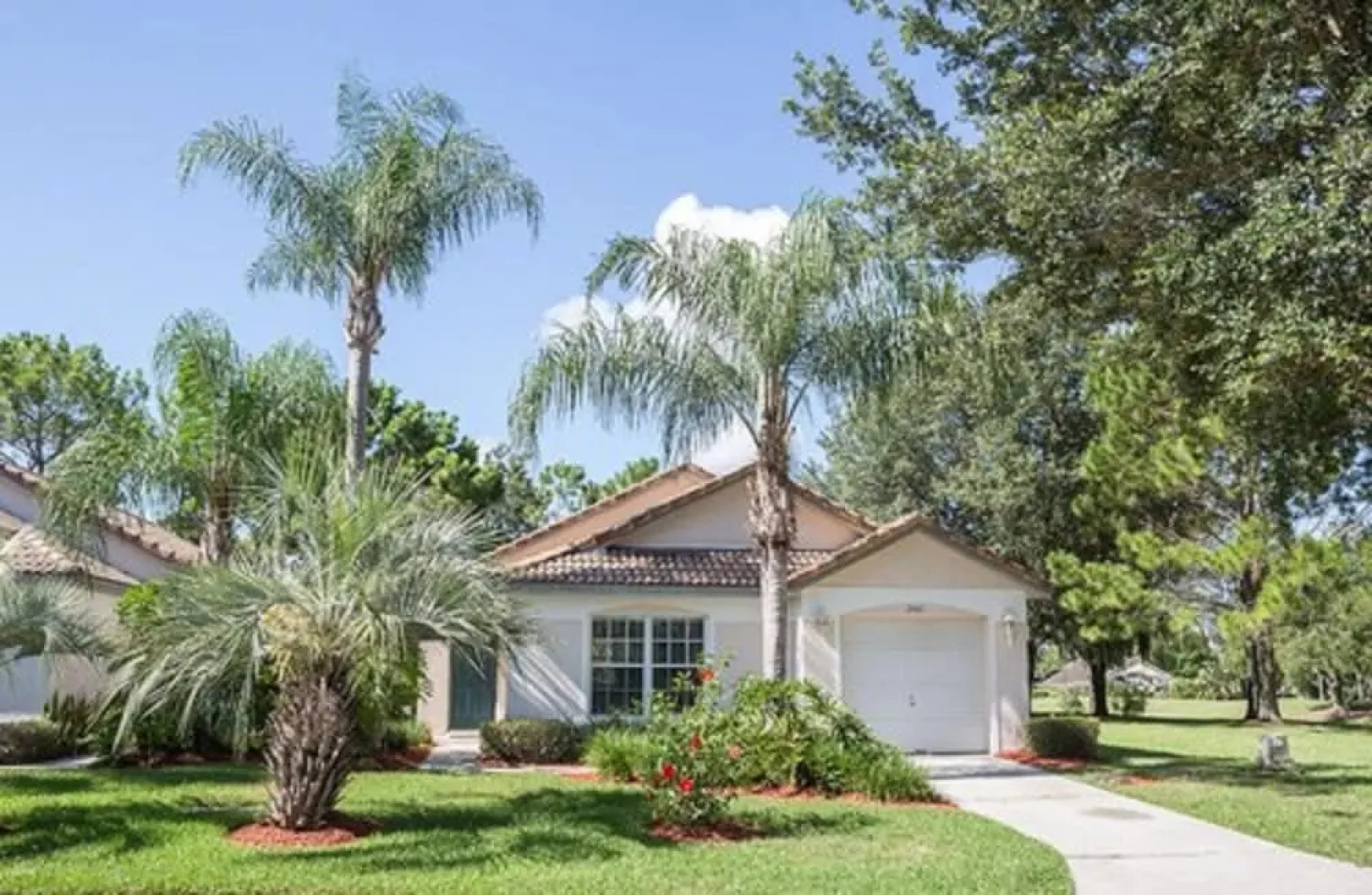 Kenneth's Southern Dunes Villa* - 3 Br Home