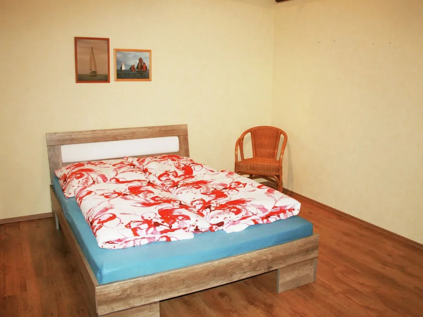 Quaint Holiday Home in Robertsdorf near Beach